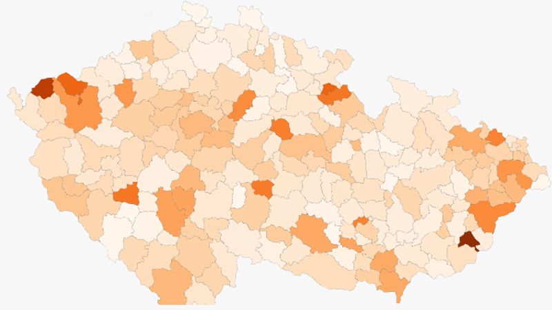 MAPA: V Luhačovicích a Kraslicích je razantní týdenní nárůst nových případů nákazy covidem
